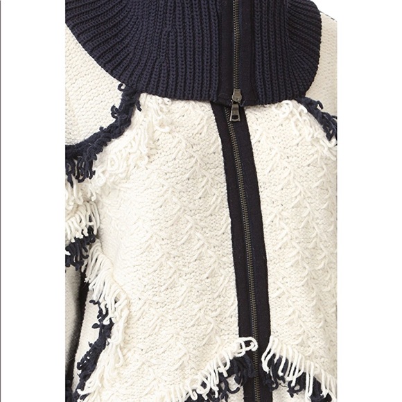 Sweater - Picture 6 of 7